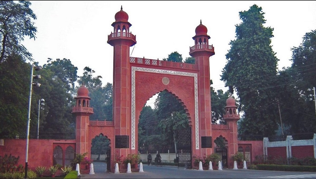 AMU get minority status