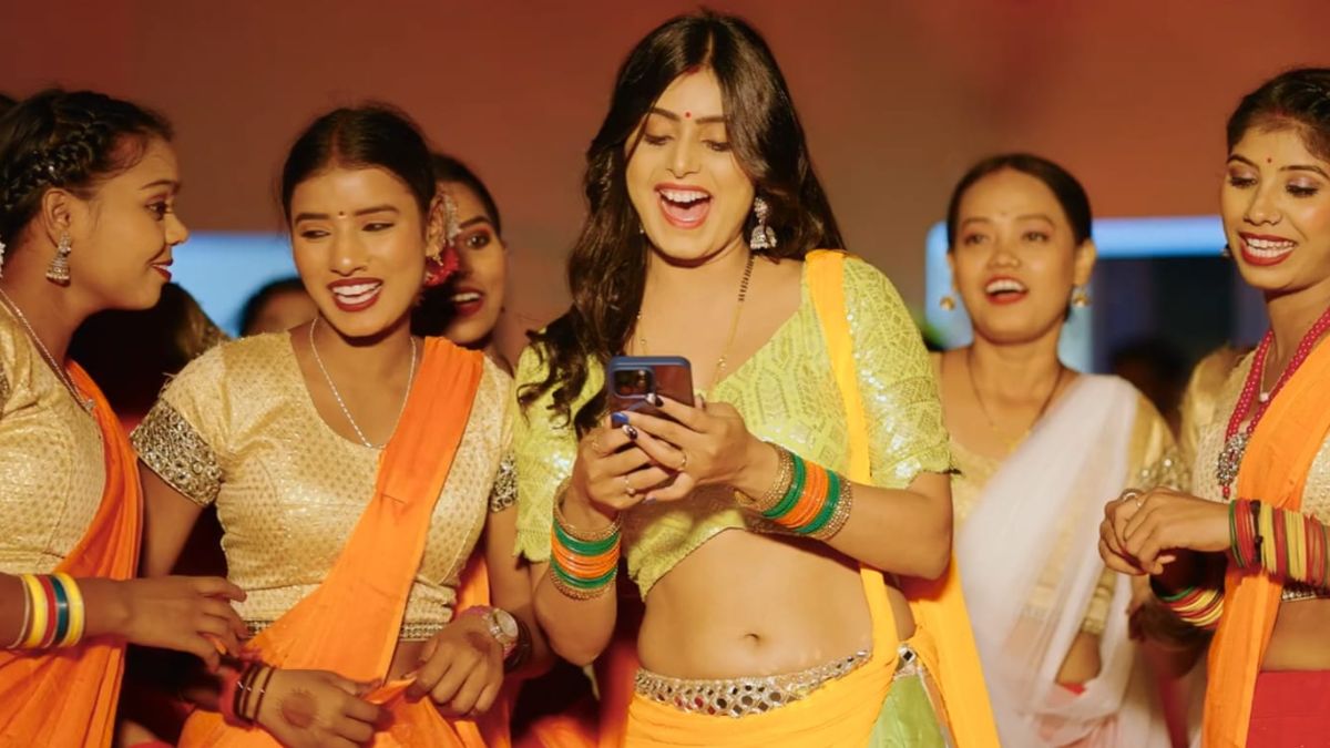 Kajal Tripathi Bhojpuri Song